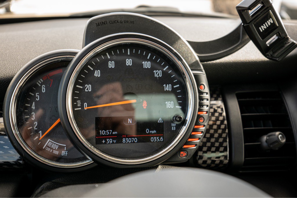 2015 MINI Cooper Image 3