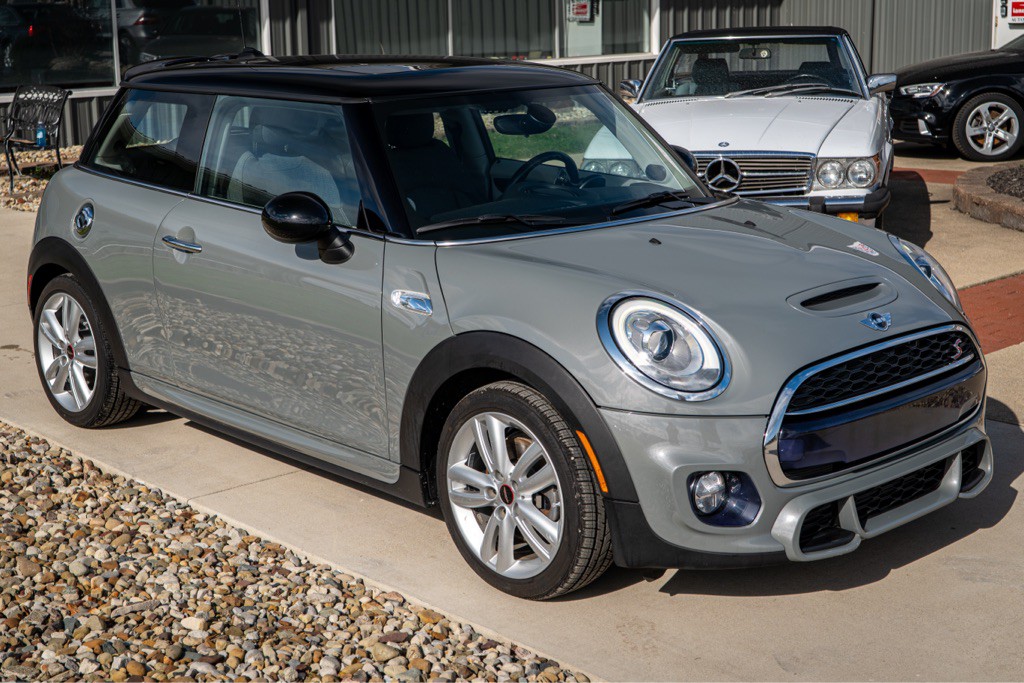 2015 MINI Cooper Image 5