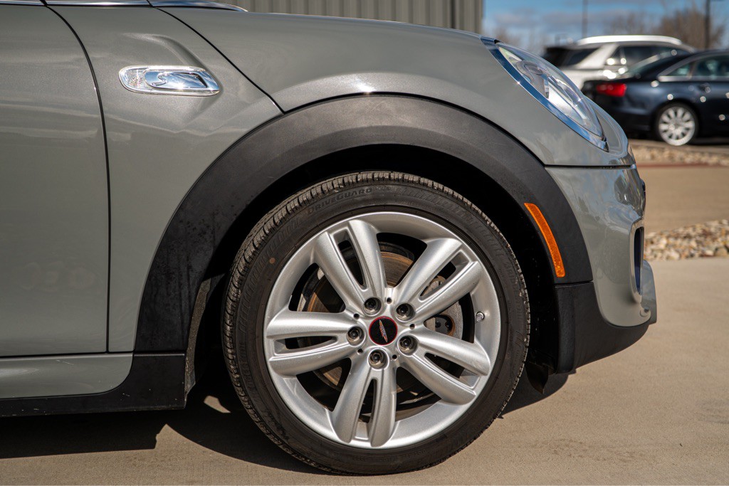 2015 MINI Cooper Image 58