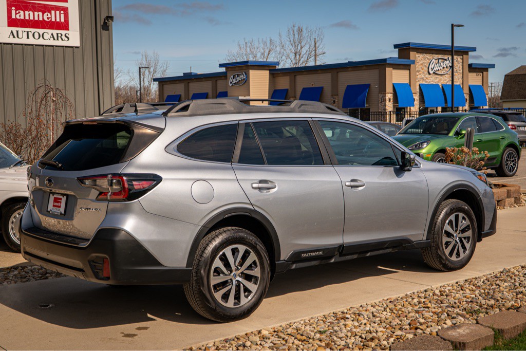 2021 Subaru Outback Image 7