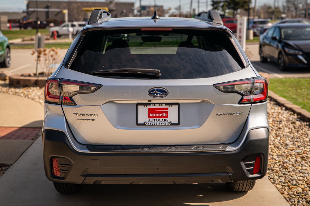 2021 Subaru Outback Image 9