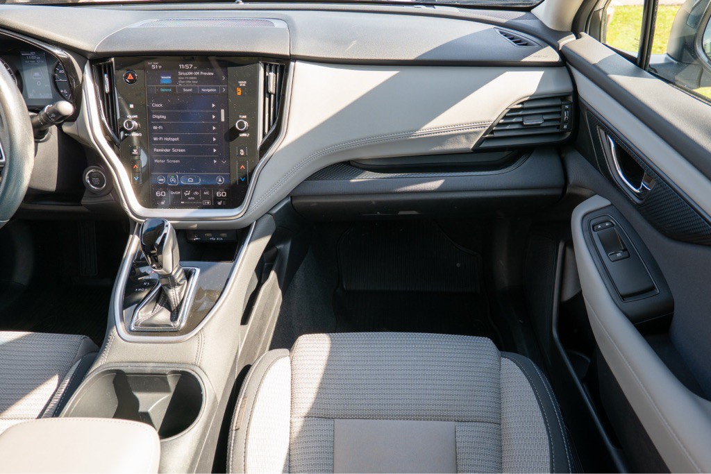 2021 Subaru Outback Image 17