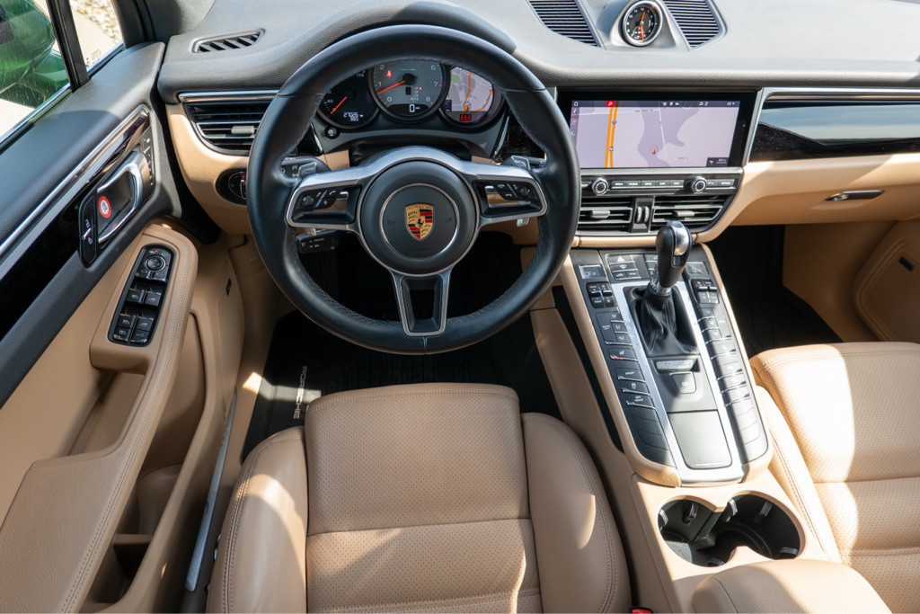 2021 Porsche Macan Image 13