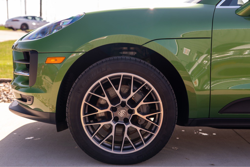 2021 Porsche Macan Image 54