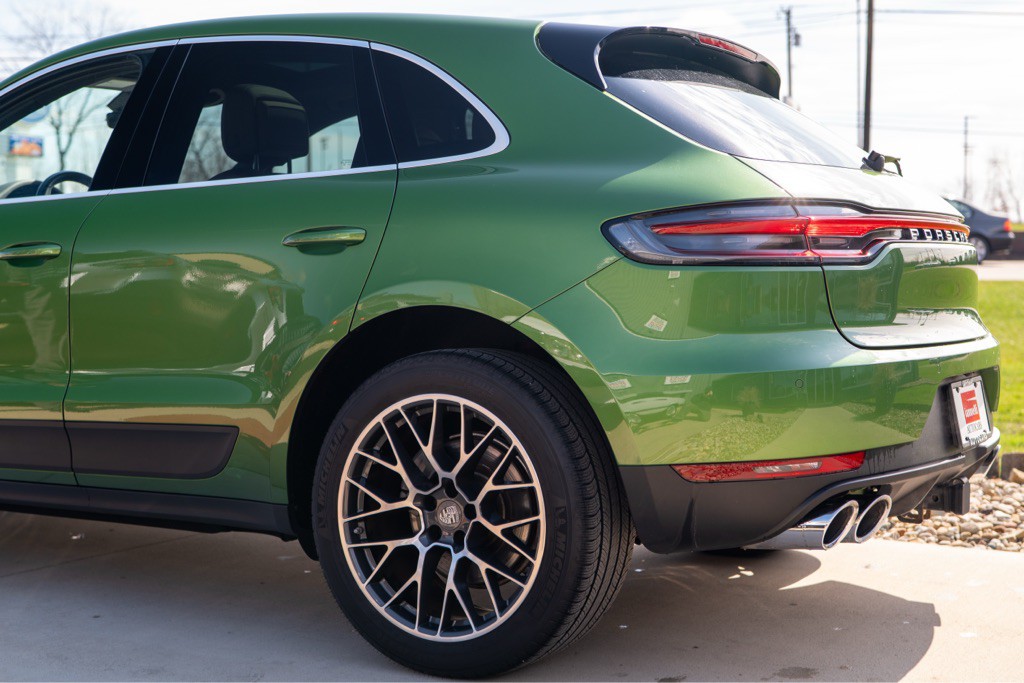 2021 Porsche Macan Image 55