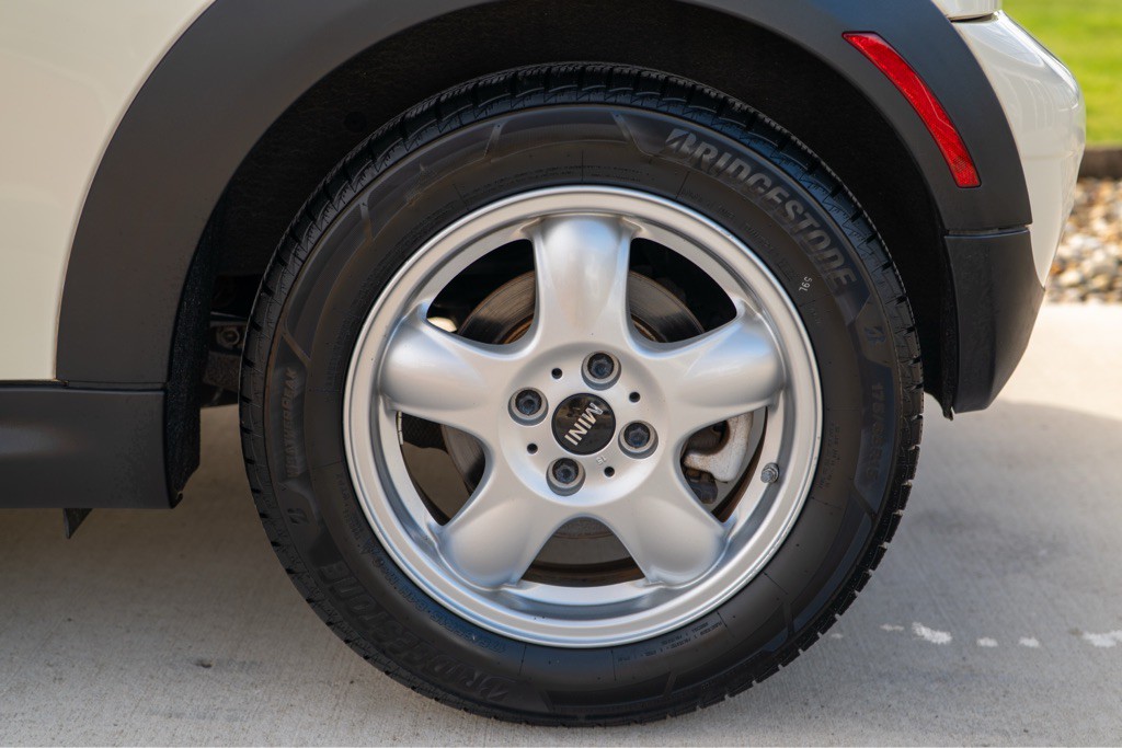 2009 MINI Cooper Image 47