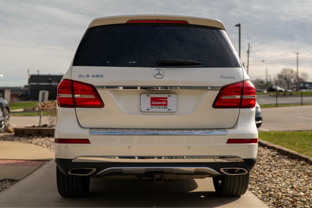 2017 Mercedes-Benz GLS-Class Image 8