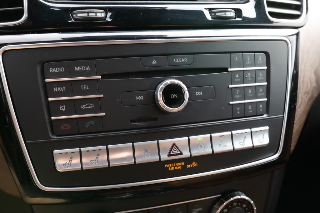 2017 Mercedes-Benz GLS-Class Image 23