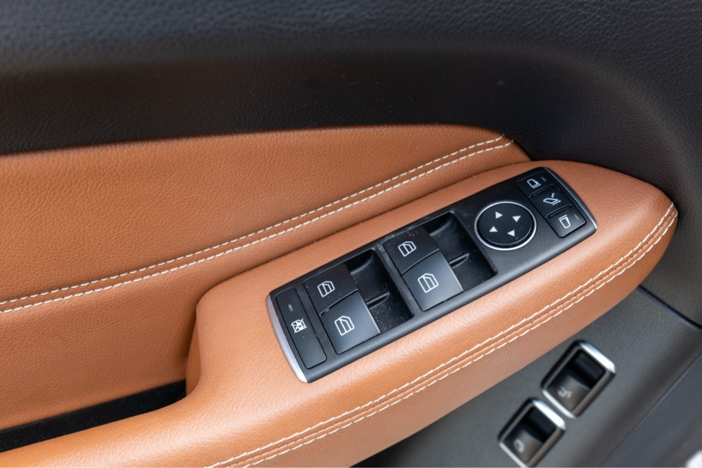 2017 Mercedes-Benz GLS-Class Image 38