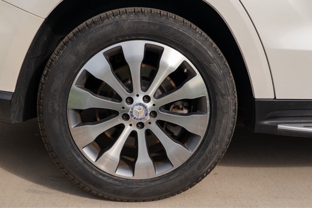 2017 Mercedes-Benz GLS-Class Image 63