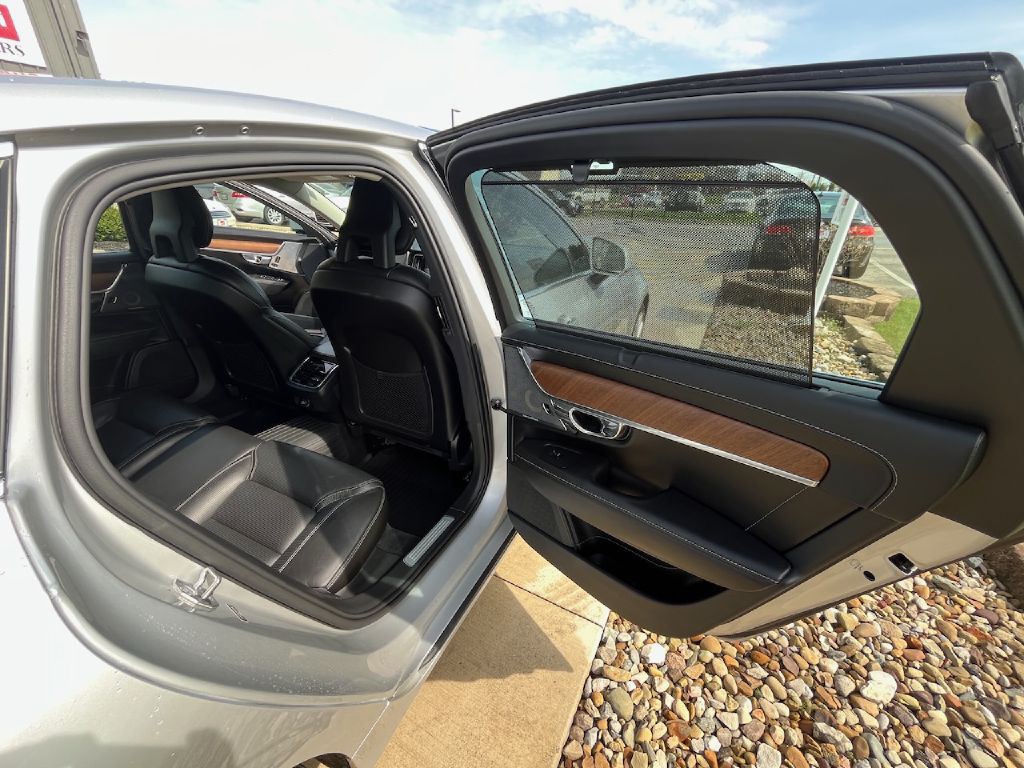 2017 Volvo S90 Image 14