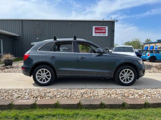 Image for 2010 Audi Q5 3.2T quattro Premium Plus ID: 7427029