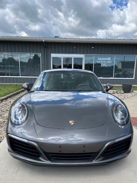 2017 Porsche 911 Image 7