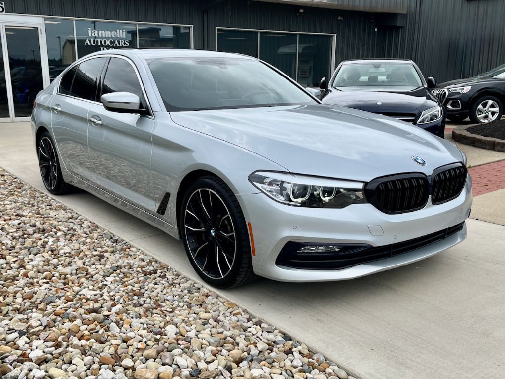 2018 BMW 5 Series Image 3