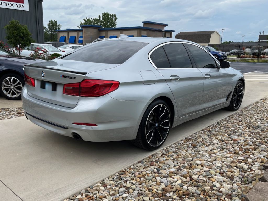 2018 BMW 5 Series Image 5