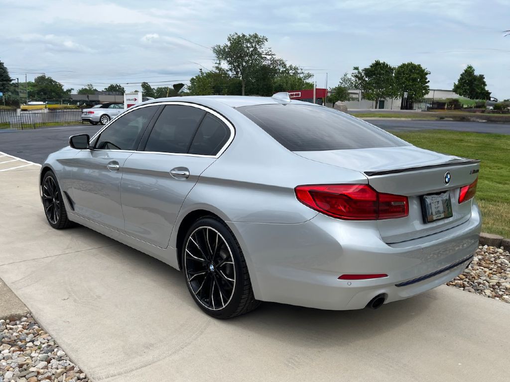 2018 BMW 5 Series Image 7