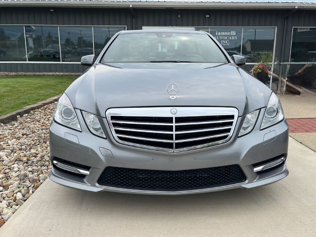 2013 Mercedes-Benz E-Class Image 7