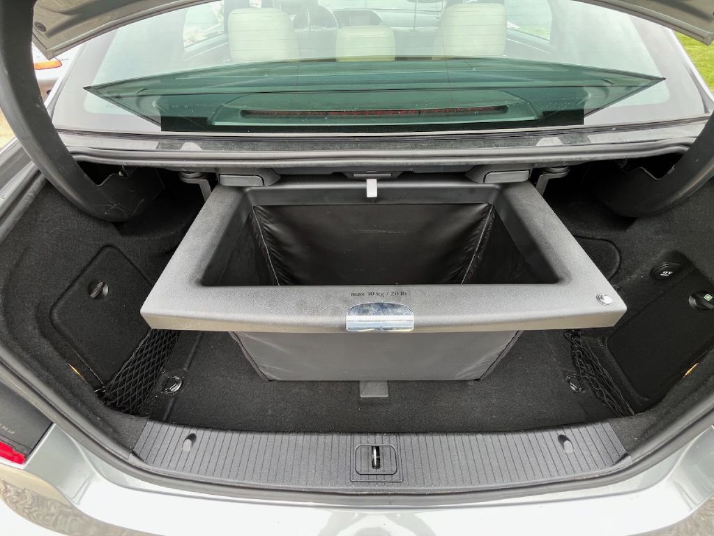 2013 Mercedes-Benz E-Class Image 12