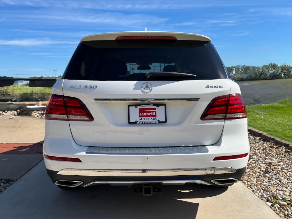 2016 Mercedes-Benz GLE-Class Image 5