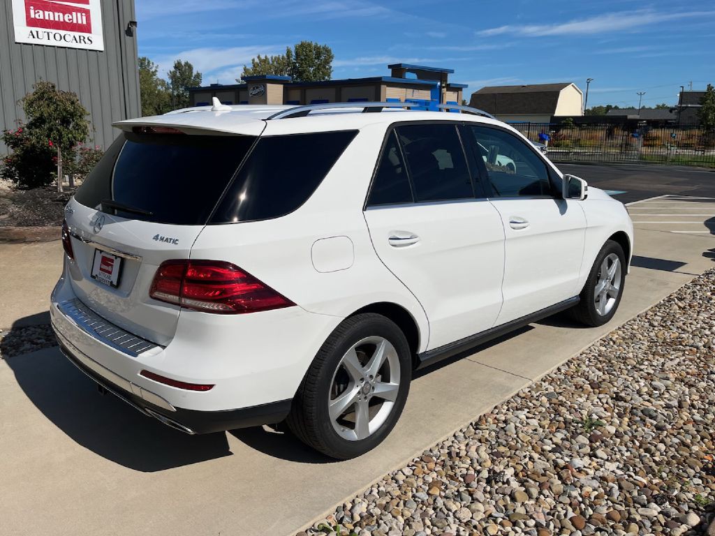 2016 Mercedes-Benz GLE-Class Image 13