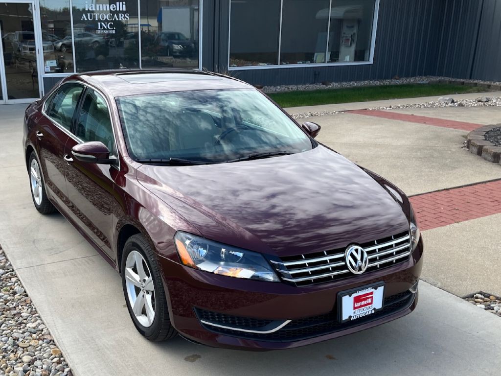 2012 Volkswagen Passat Image 4