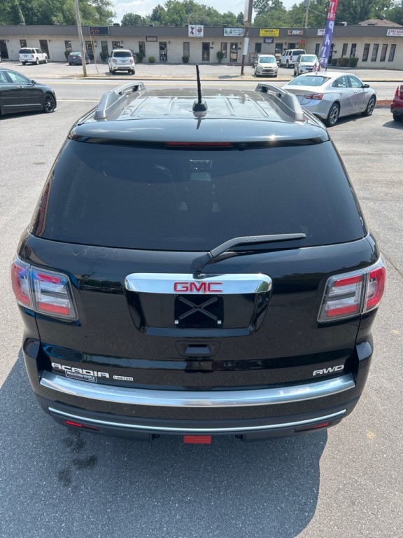 2017 GMC Acadia Image 12