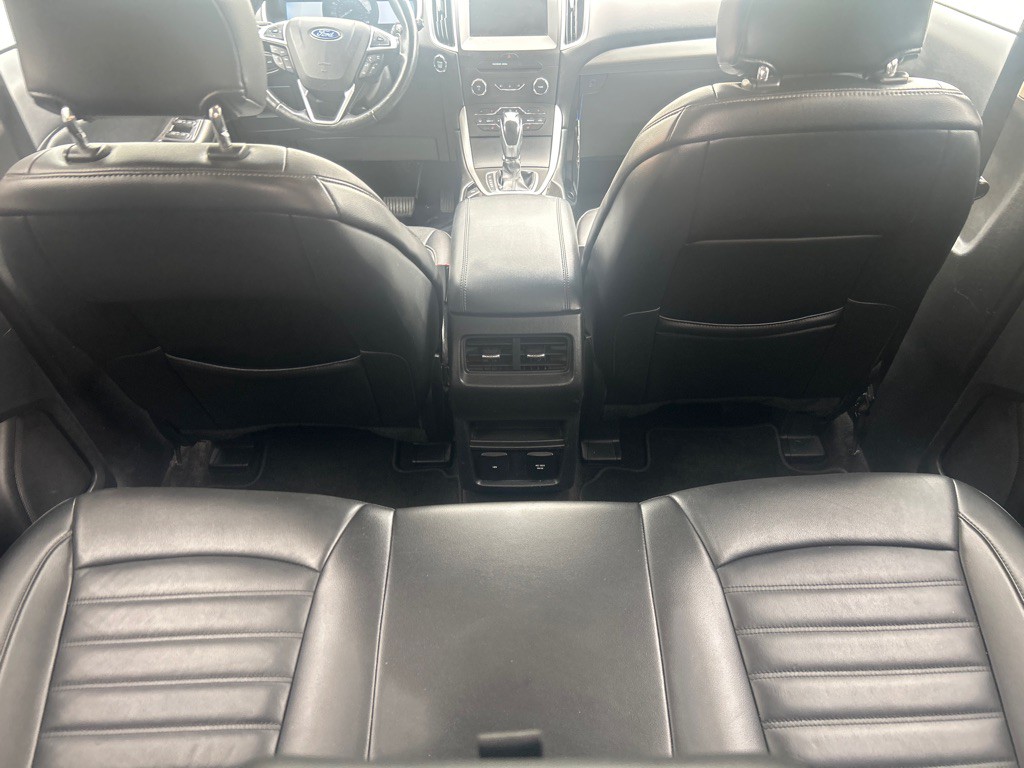 2016 Ford Edge Image 6