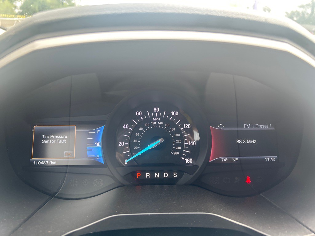 2016 Ford Edge Image 11