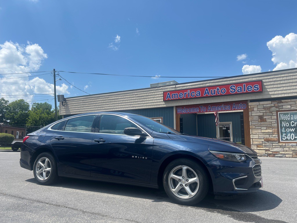 2018 Chevrolet Malibu Image 1
