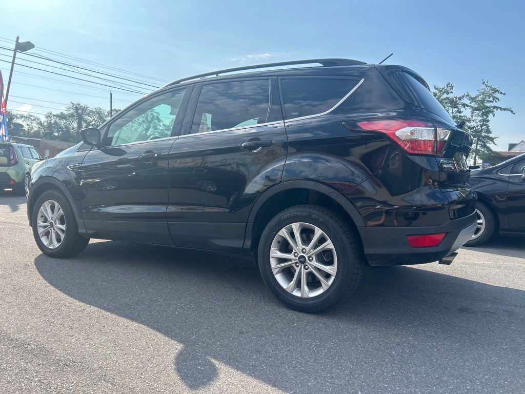 2018 Ford Escape Image 3