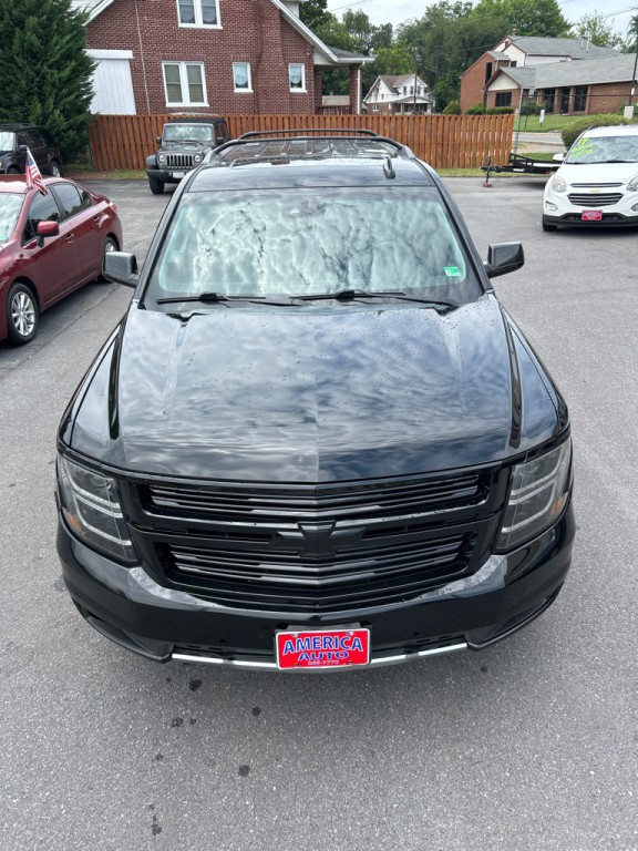 2017 Chevrolet Suburban Image 11