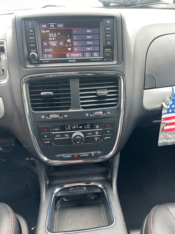2016 Dodge Grand Caravan Image 11