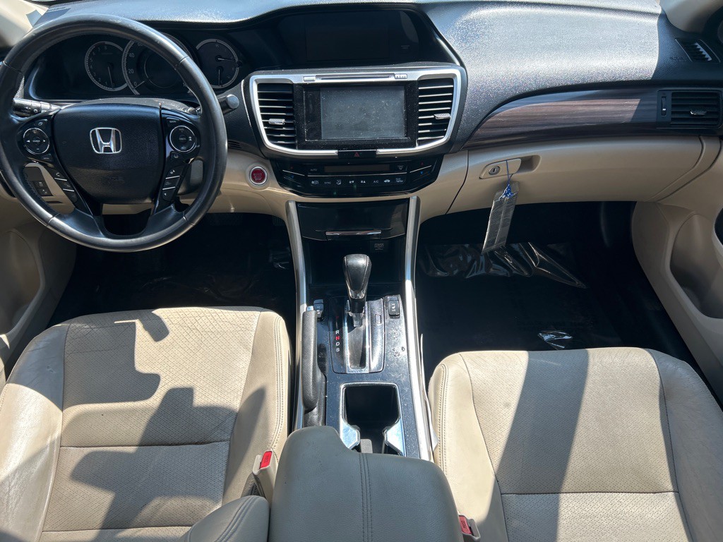 2016 Honda Accord Image 4