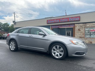 Image for 2014 Chrysler 200 Touring ID: 6669755