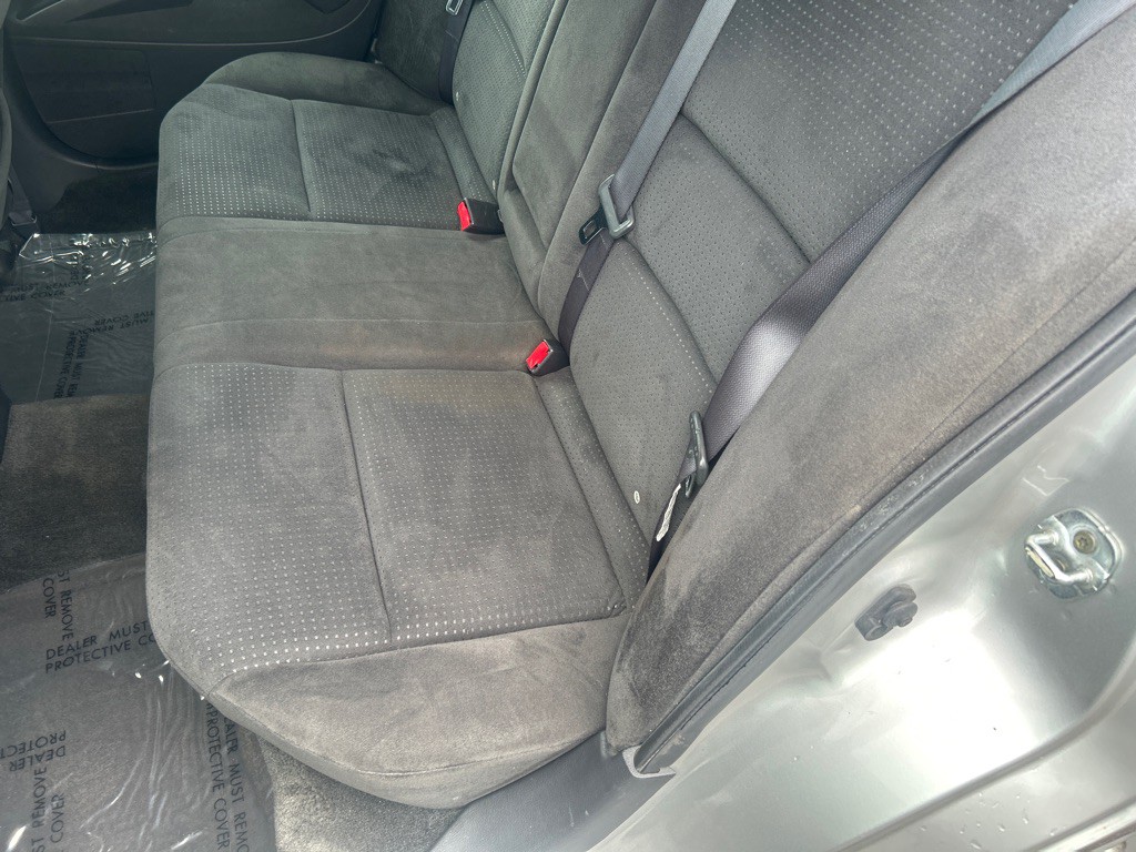 2004 Nissan Maxima Image 3