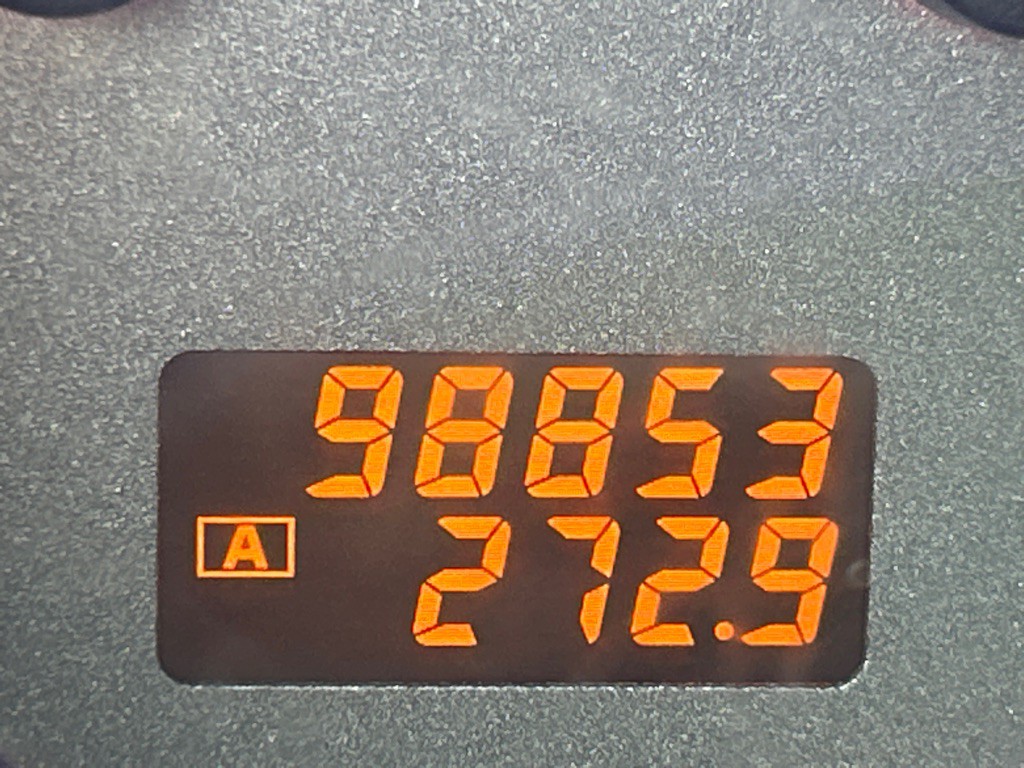 2004 Nissan Maxima Image 8