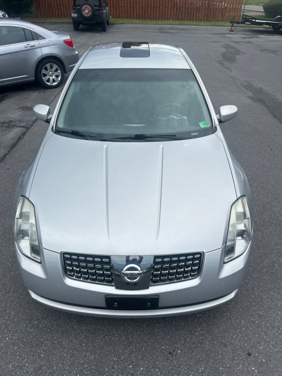 2004 Nissan Maxima Image 9
