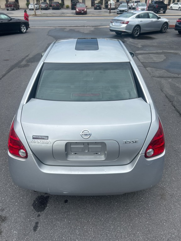 2004 Nissan Maxima Image 10