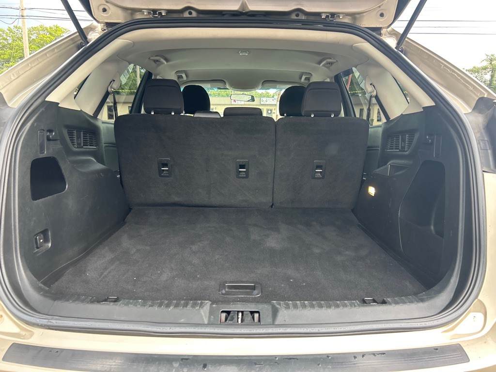 2018 Ford Edge Image 3