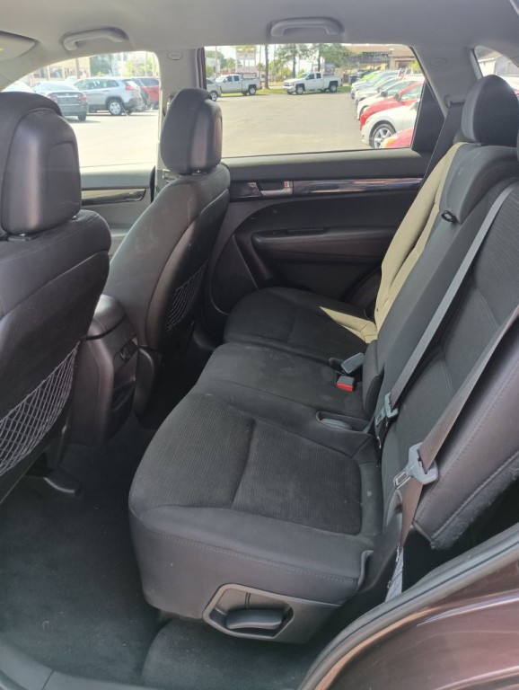 2015 Kia Sorento Image 8