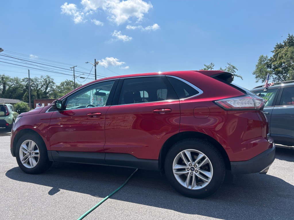 2016 Ford Edge Image 2
