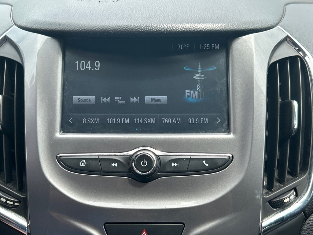 2017 Chevrolet Cruze Image 8