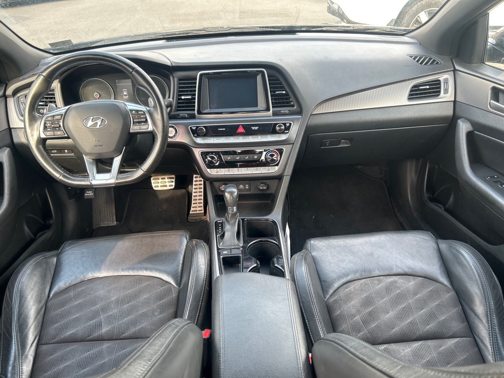 2018 Hyundai Sonata Image 4