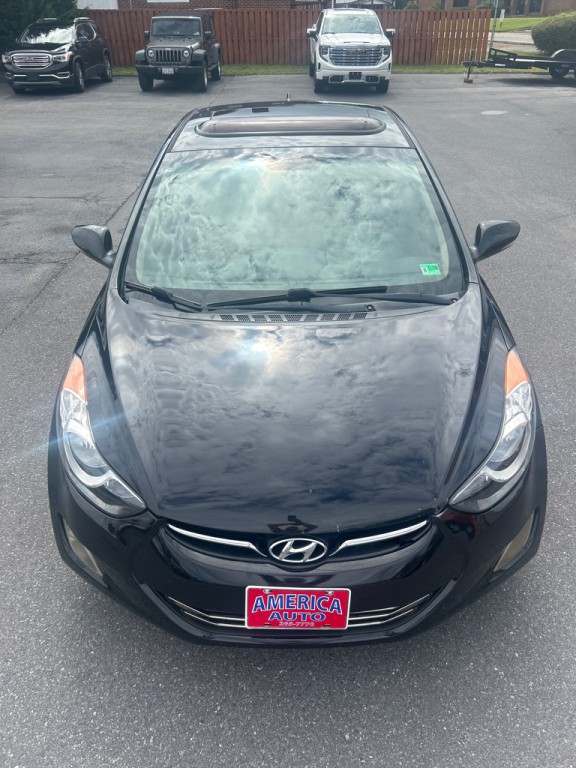 2013 Hyundai Elantra Image 10