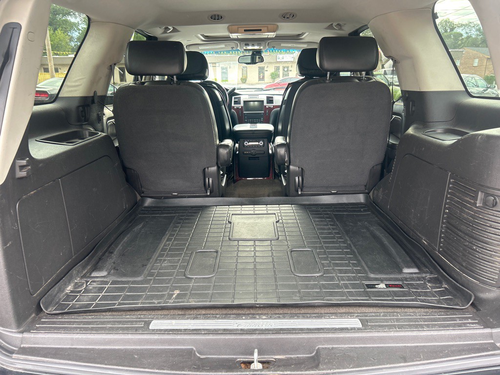 2007 Cadillac Escalade Image 3