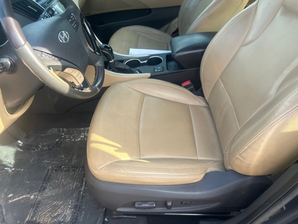 2012 Hyundai Sonata Image 5