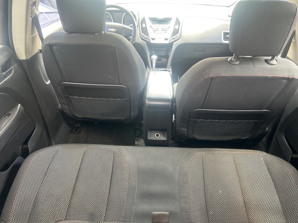 2010 Chevrolet Equinox Image 12