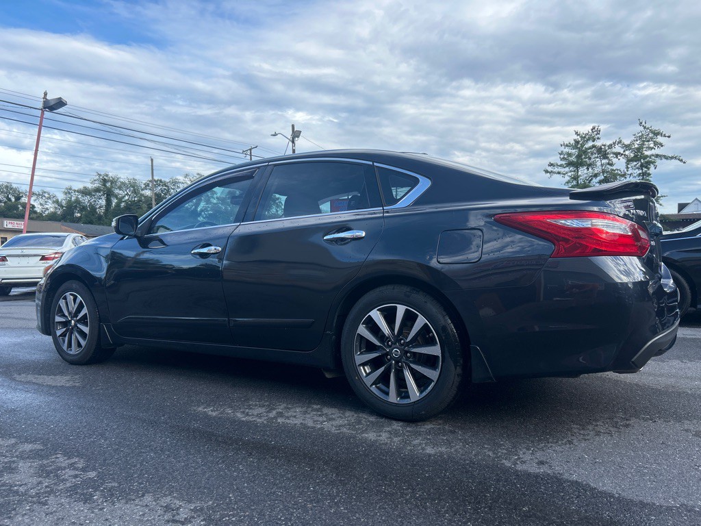 2016 Nissan Altima Image 3