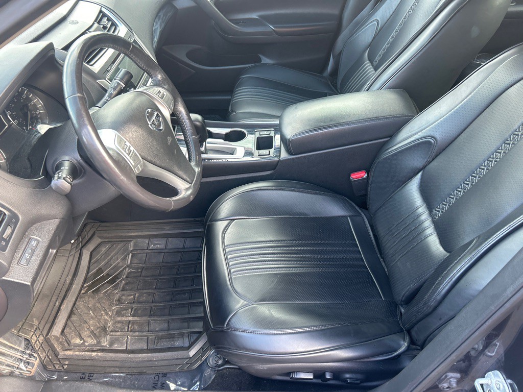 2016 Nissan Altima Image 7