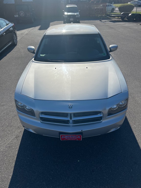 2010 Dodge Charger Image 2